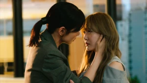 Ayaka Yêu Tiền Bối Hiroko